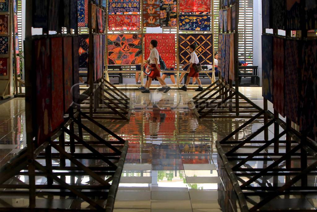 Pameran 1500 Karya Batik...