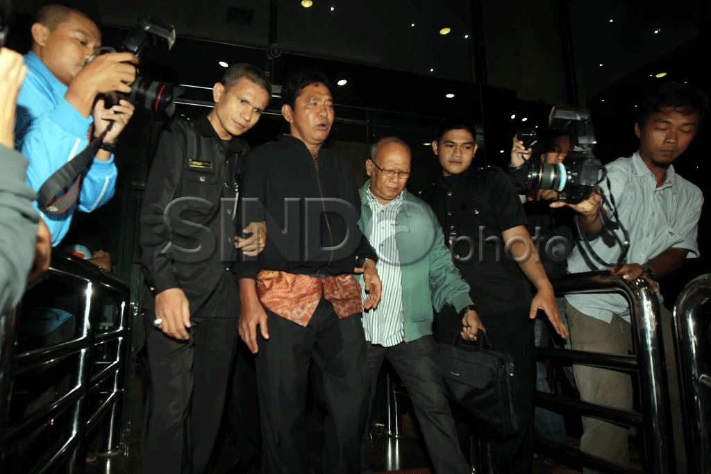 KPK Periksa Saksi-Saksi...