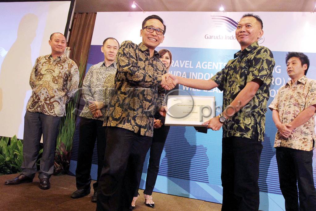 Garuda Beri Penghargaan...