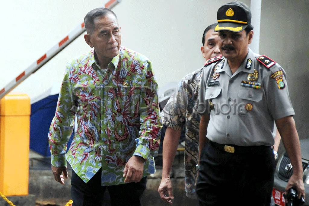 Menhan Laporkan Harta...