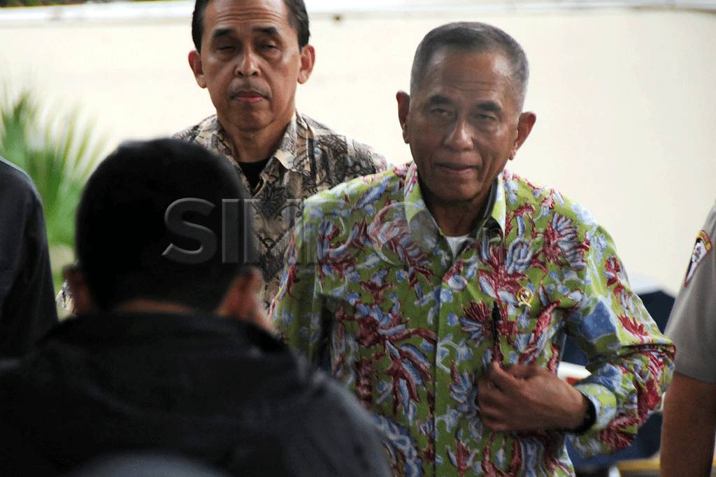 Menhan Laporkan Harta...