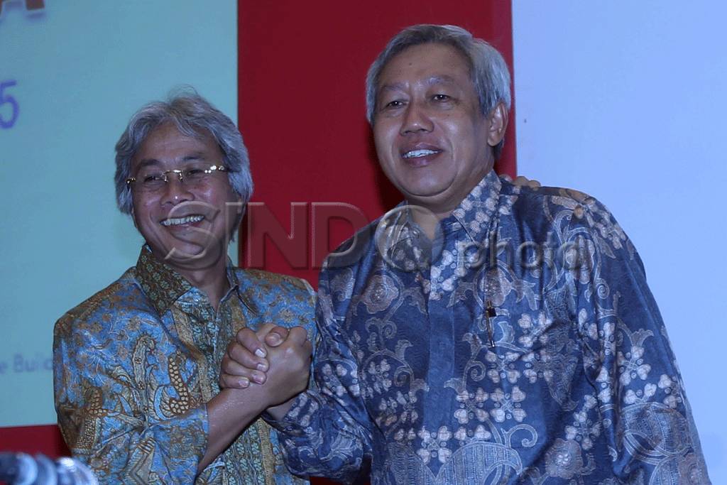Suparni Resmi Jabat...