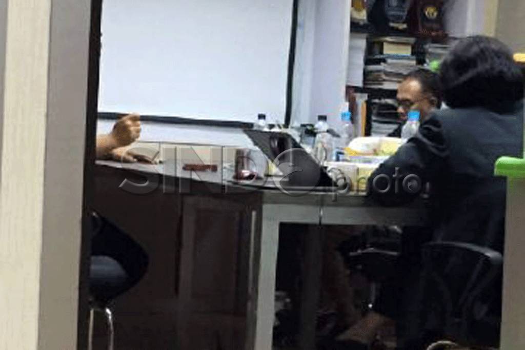 Bambang Widjojanto Masih...