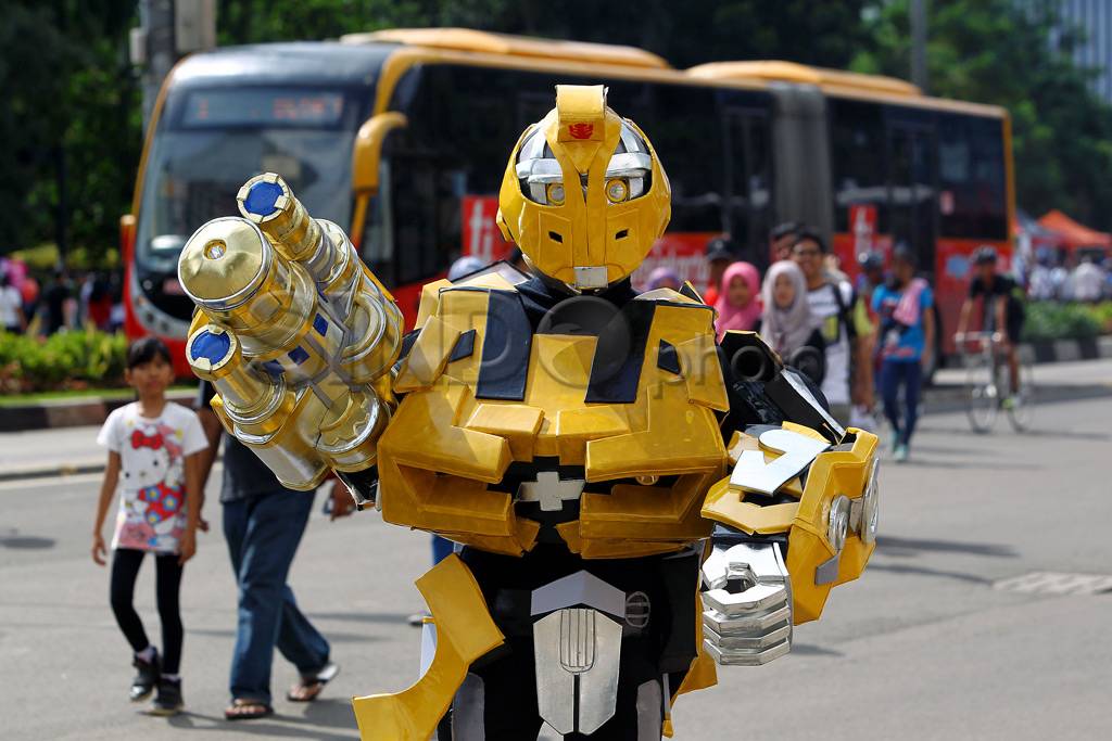 Robot Bumblebee Hadir...