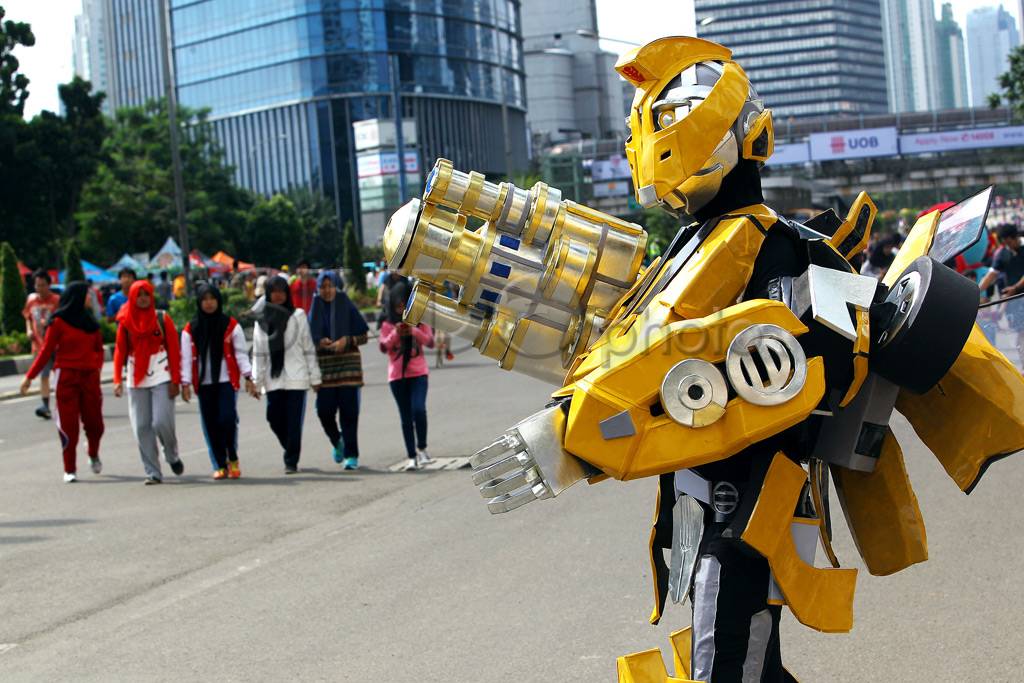Robot Bumblebee Hadir...