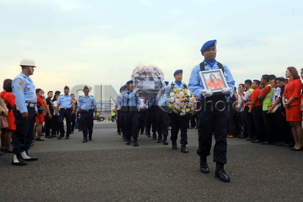 Jenazah Pramugari AirAsia...