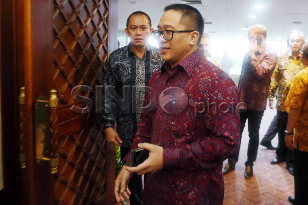 Indosat Gelar Rapat...
