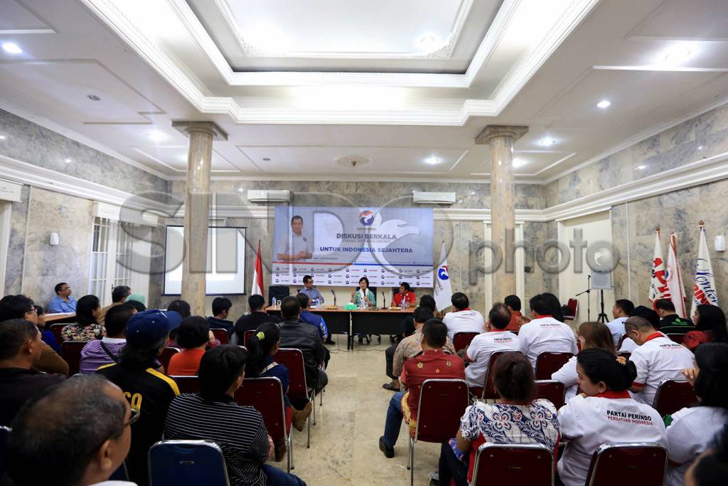 Diskusi Partai Perindo...