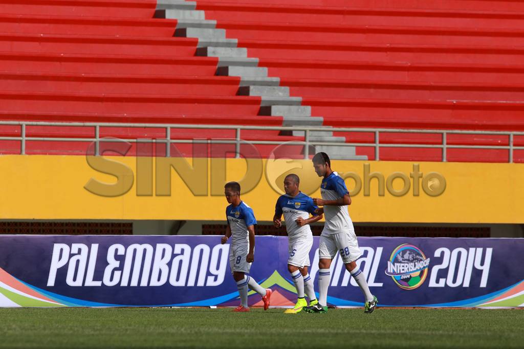 Persib Ujicoba Lapangan...