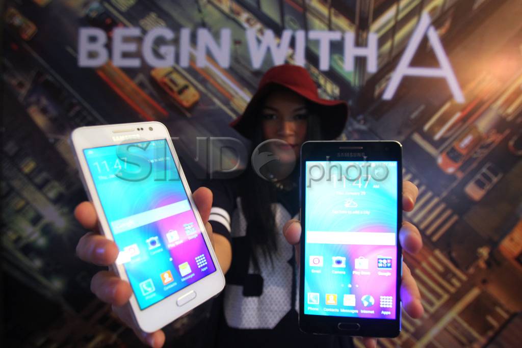 Samsung Luncurkan Ponsel...