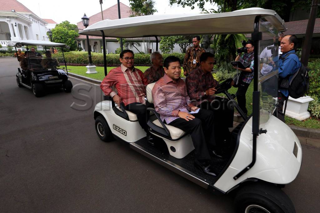 Presiden-DPR Rapat Konsultasi...