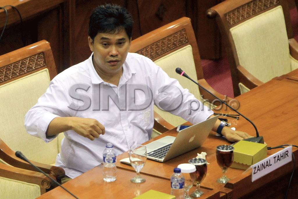Komisi III DPR Panggil...