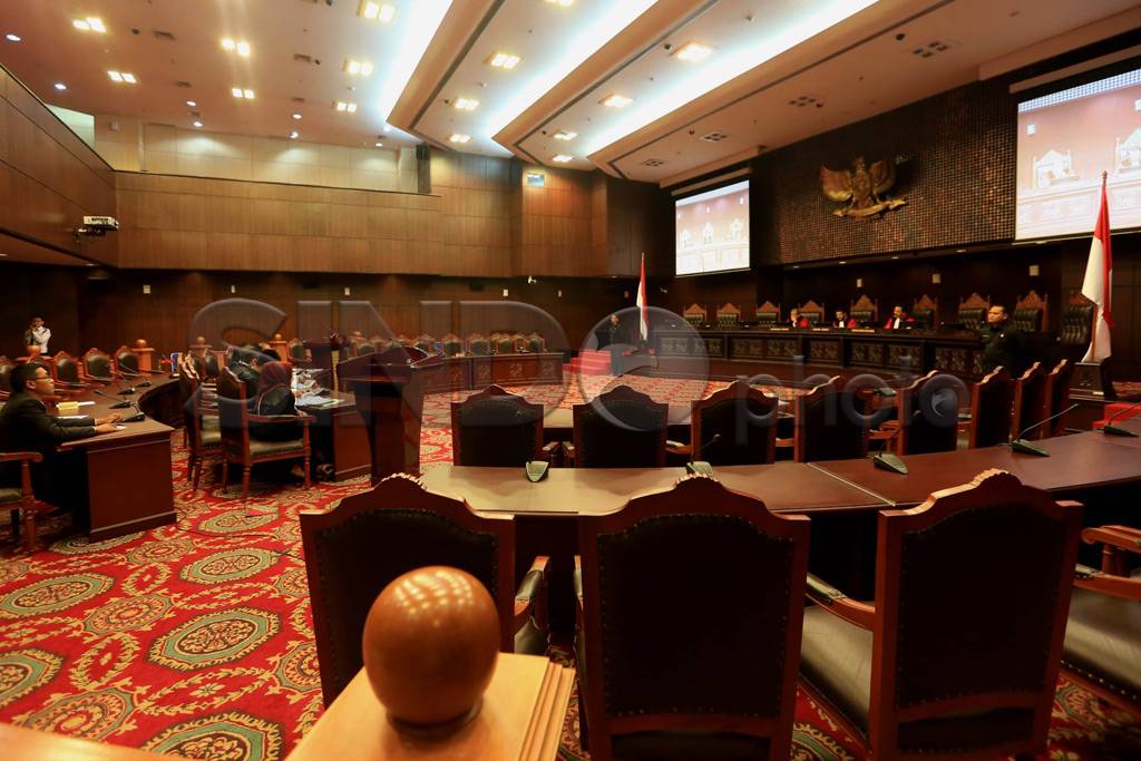 Sidang Perdana Gugatan...