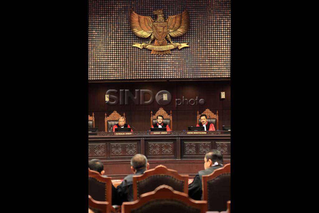 Sidang Perdana Gugatan...