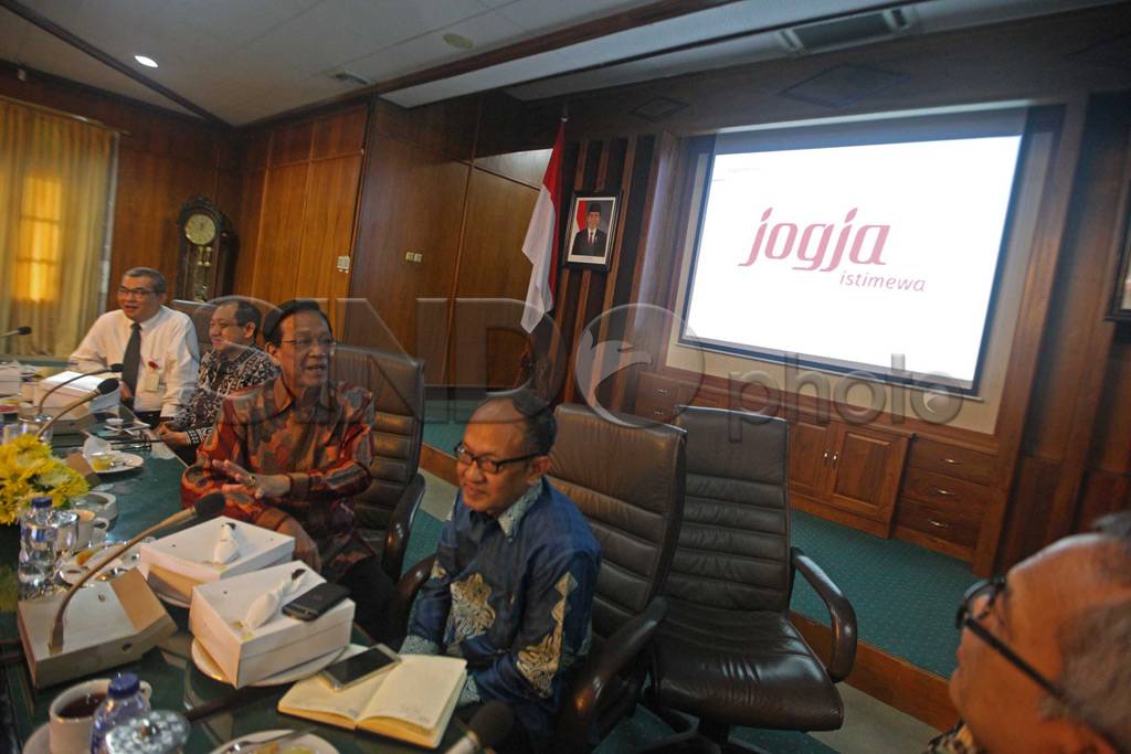 Logo Baru DIY, Jogja...