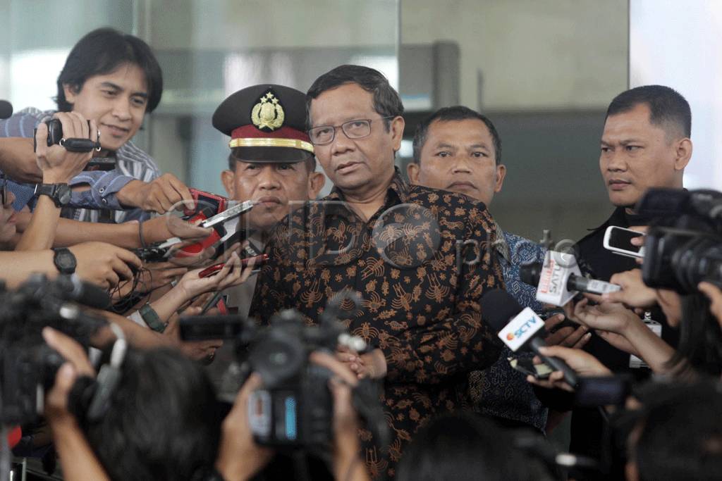 Mahfud MD Sambangi KPK