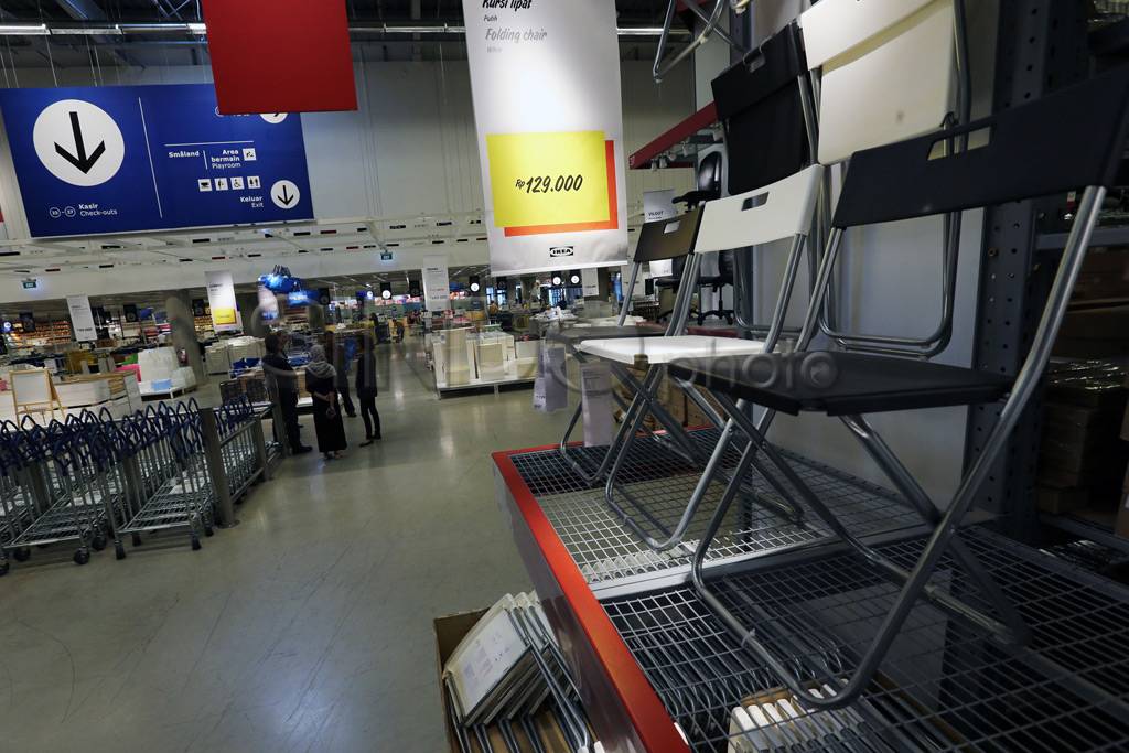 IKEA Gunakan Solusi...