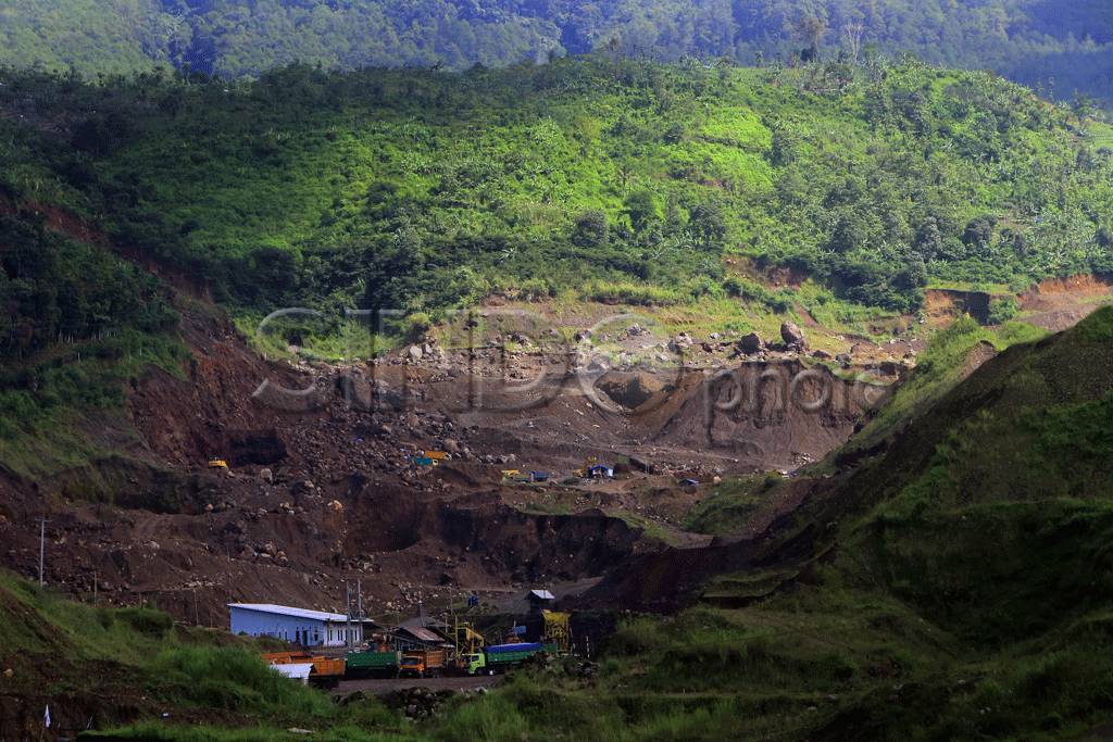 Penambangan Pasir Gunung...