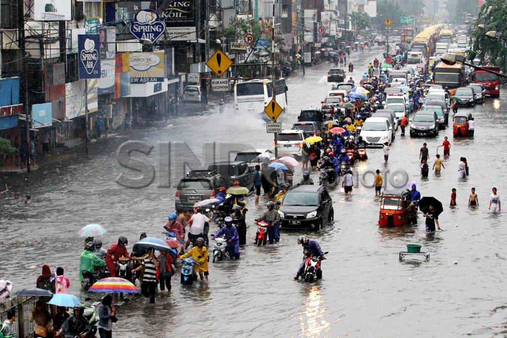 Puluhan Motor Mogok...