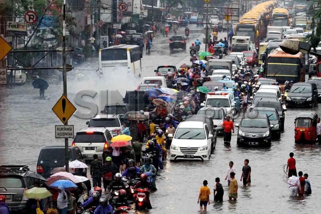 Puluhan Motor Mogok...