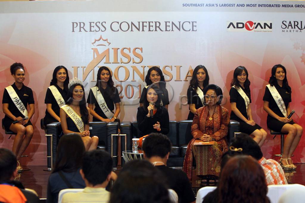 Miss Indonesia 2015,...