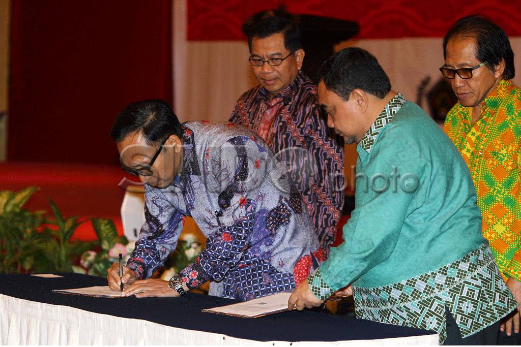 Garuda dan PWI Tandatangani...