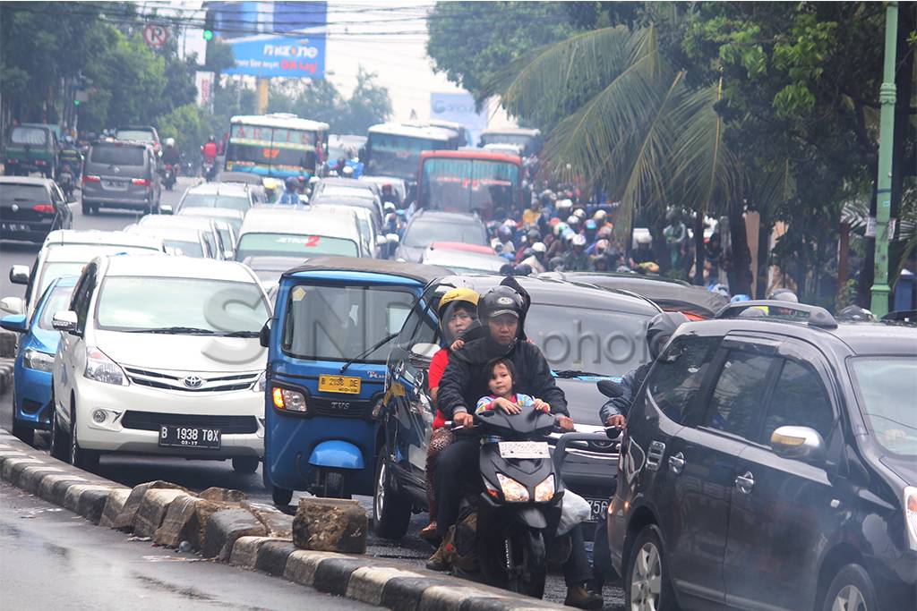 Sejumlah Ruas Jalan...