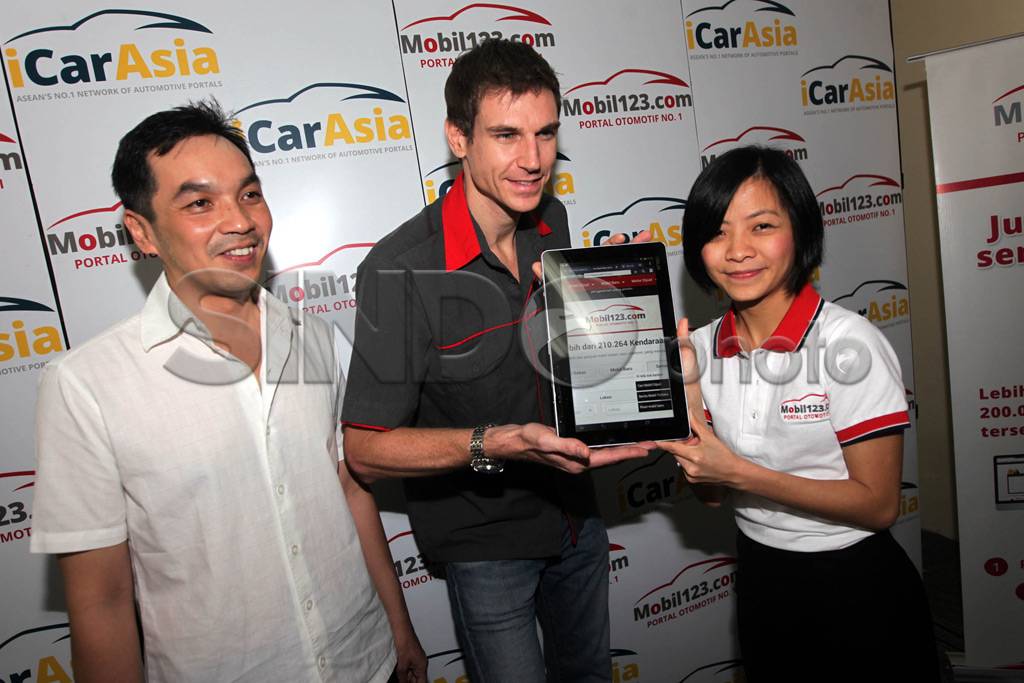 Mobil123.com Perkuat...