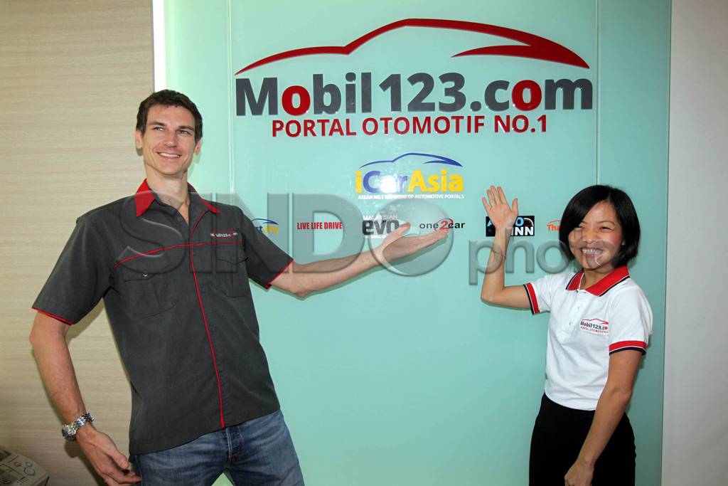 Mobil123.com Perkuat...