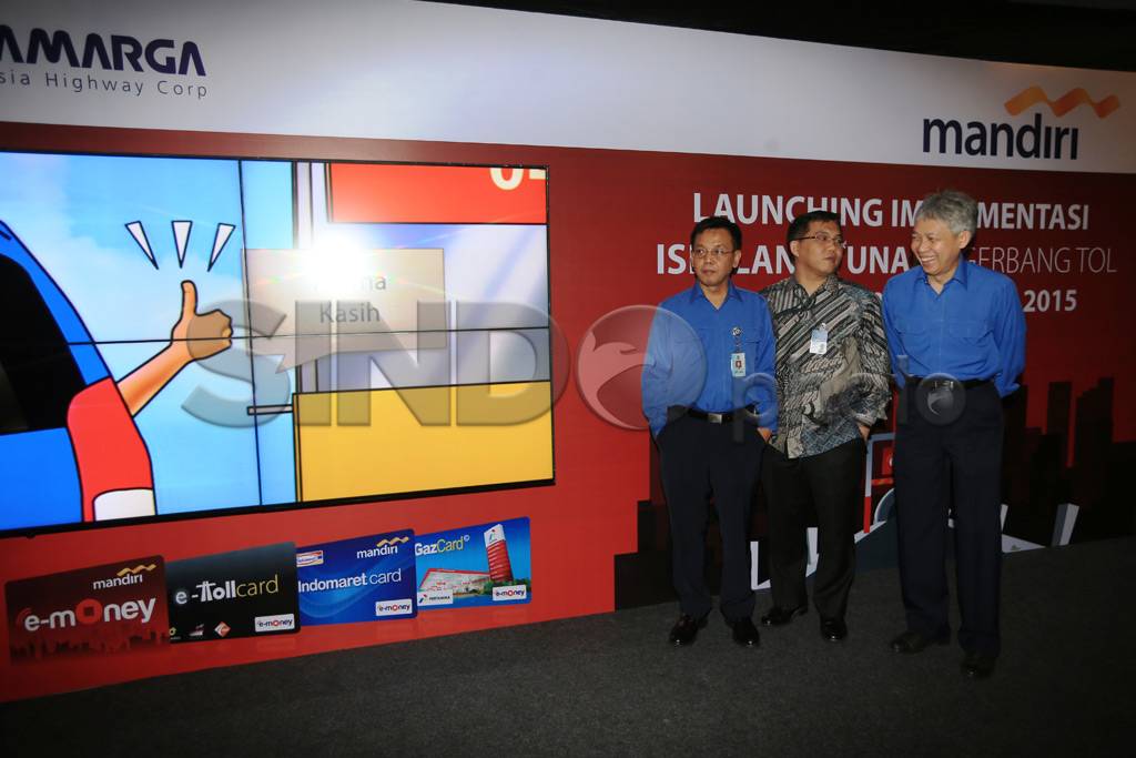 Isi Ulang e-Toll Card...