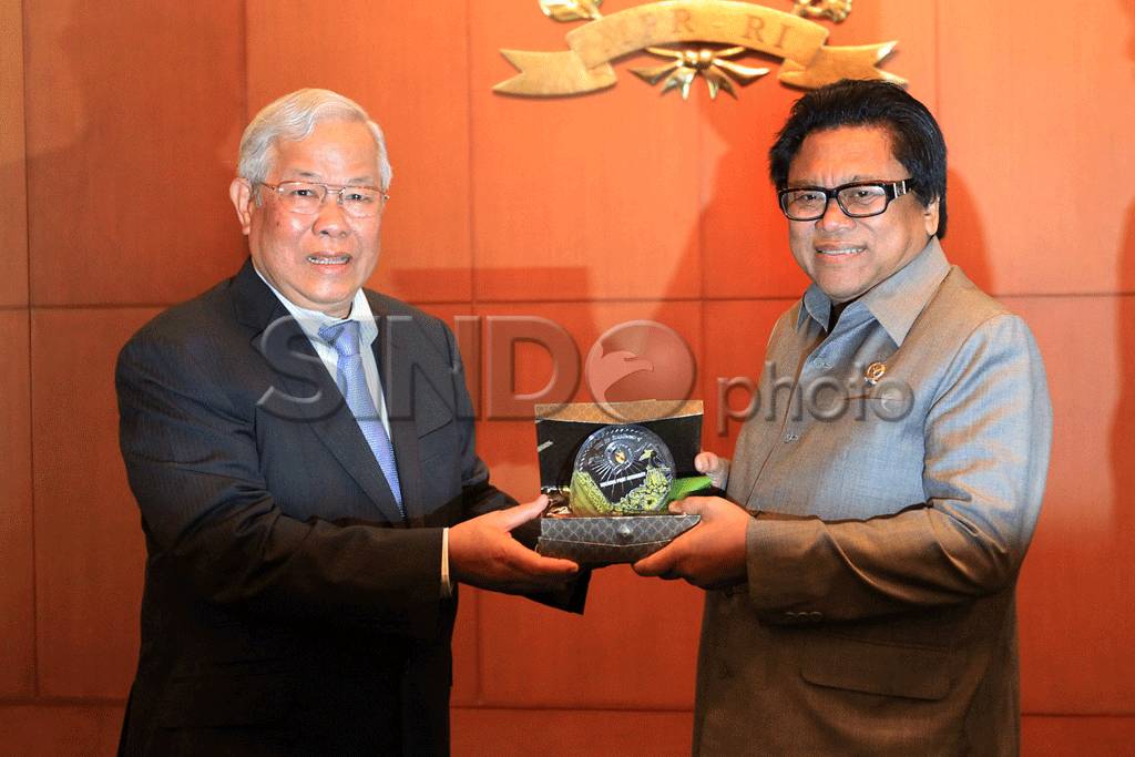 Jalur Tikus di Perbatasan...