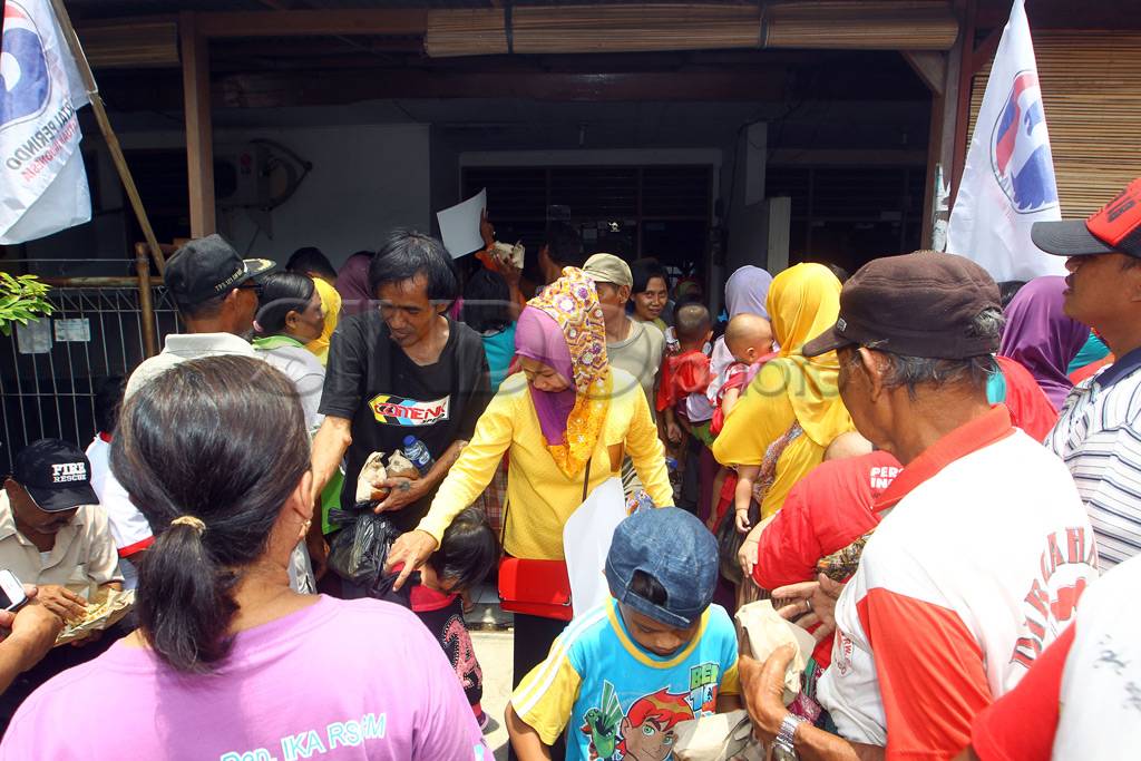 Perindo Salurkan Bantuan...