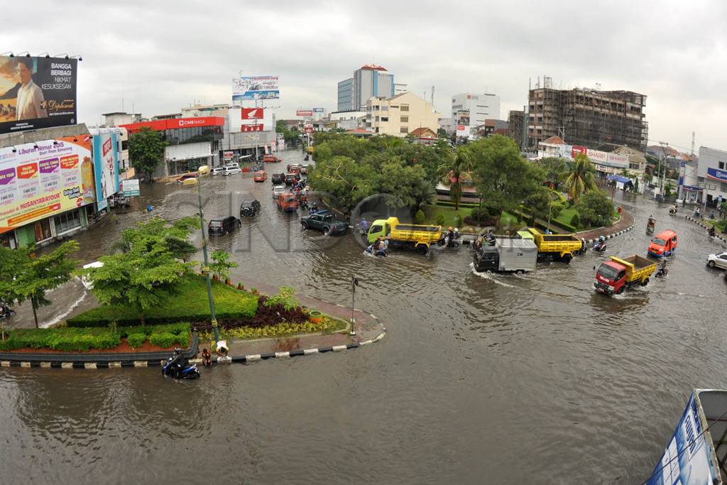 Hujan Deras, Kota Semarang...