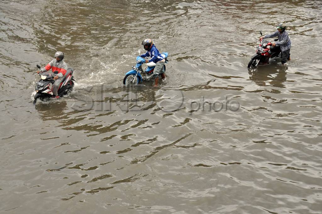 Hujan Deras, Kota Semarang...