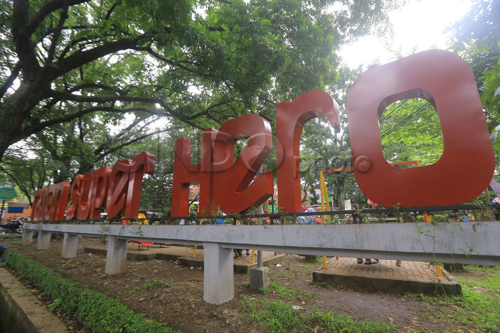 Taman Super Hero di...