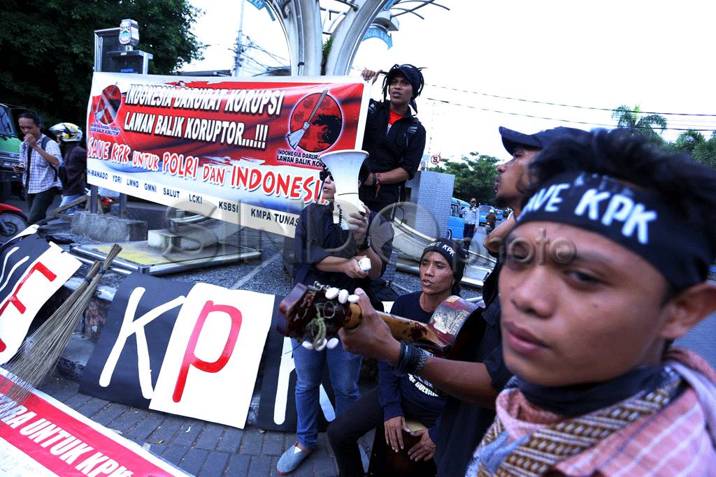 Mahasiswa di Manado...