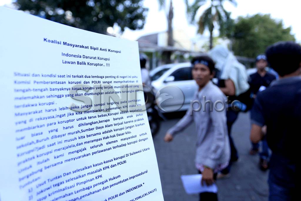 Mahasiswa di Manado...
