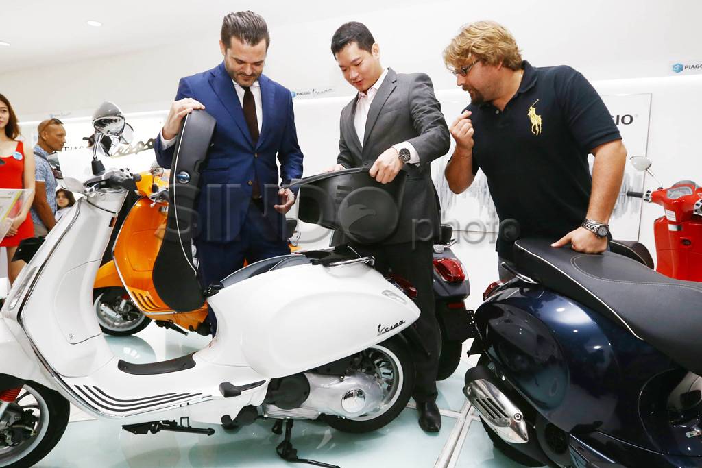 Piaggio Buka Showroom...