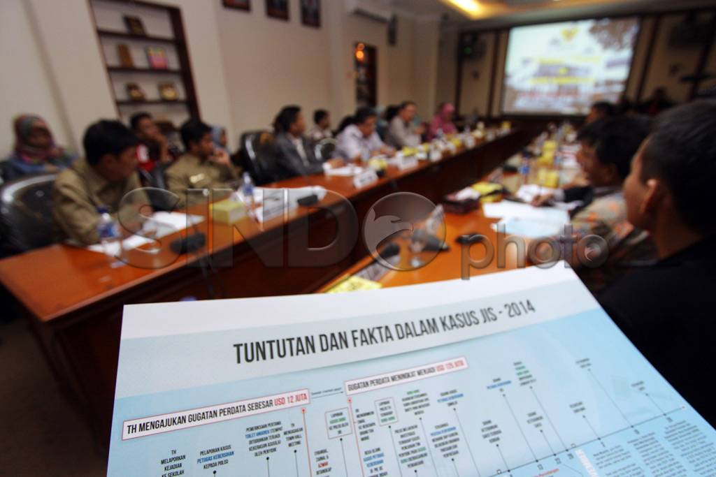 Keluarga Terdakwa Kasus...
