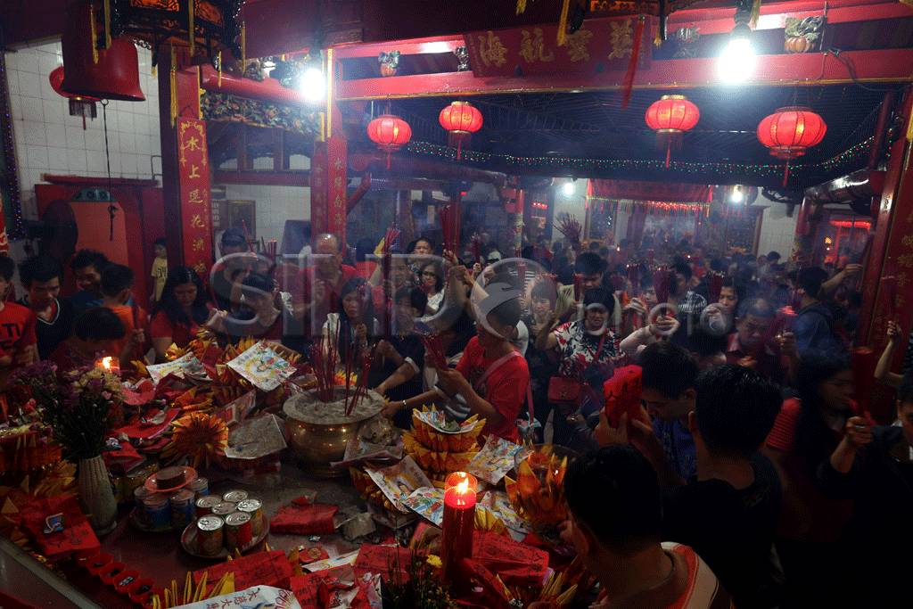 2700 Lampion Meriahkan...