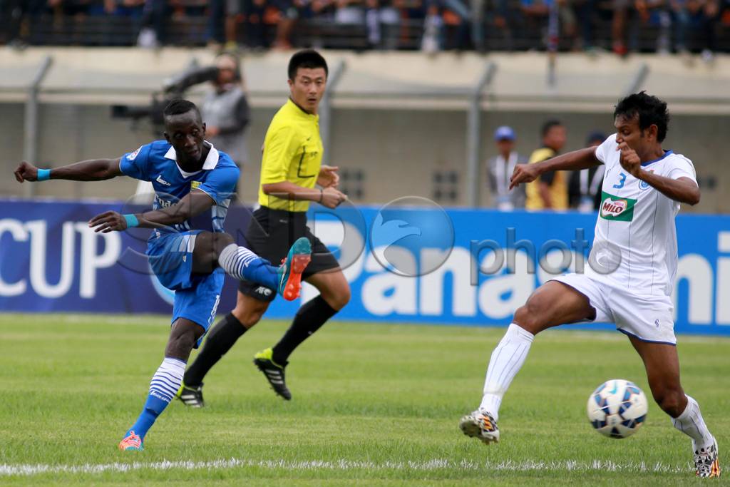 Persib Kandaskan Klub...