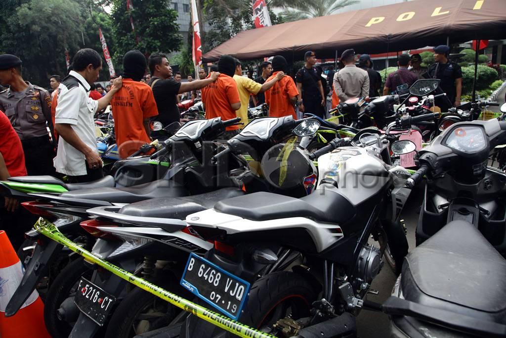 Polda Metro Jaya Ringkus...