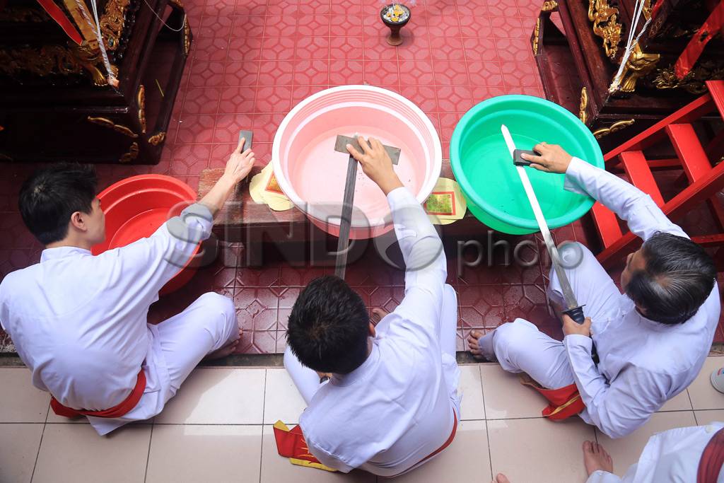 Ritual Asah Pedang Sambut...