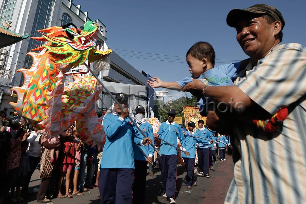 Kirab Budaya Meriahkan...