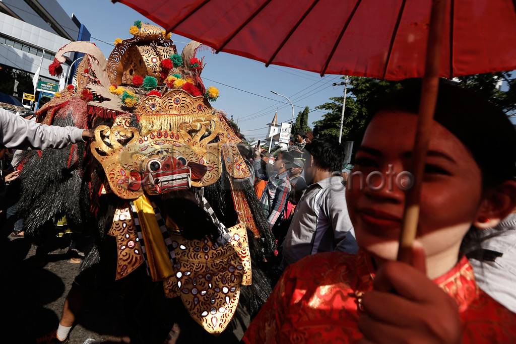 Kirab Budaya Meriahkan...