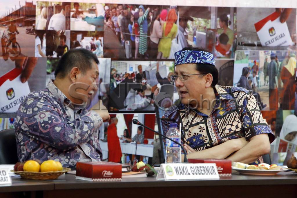 Irman Gusman Tinjau...