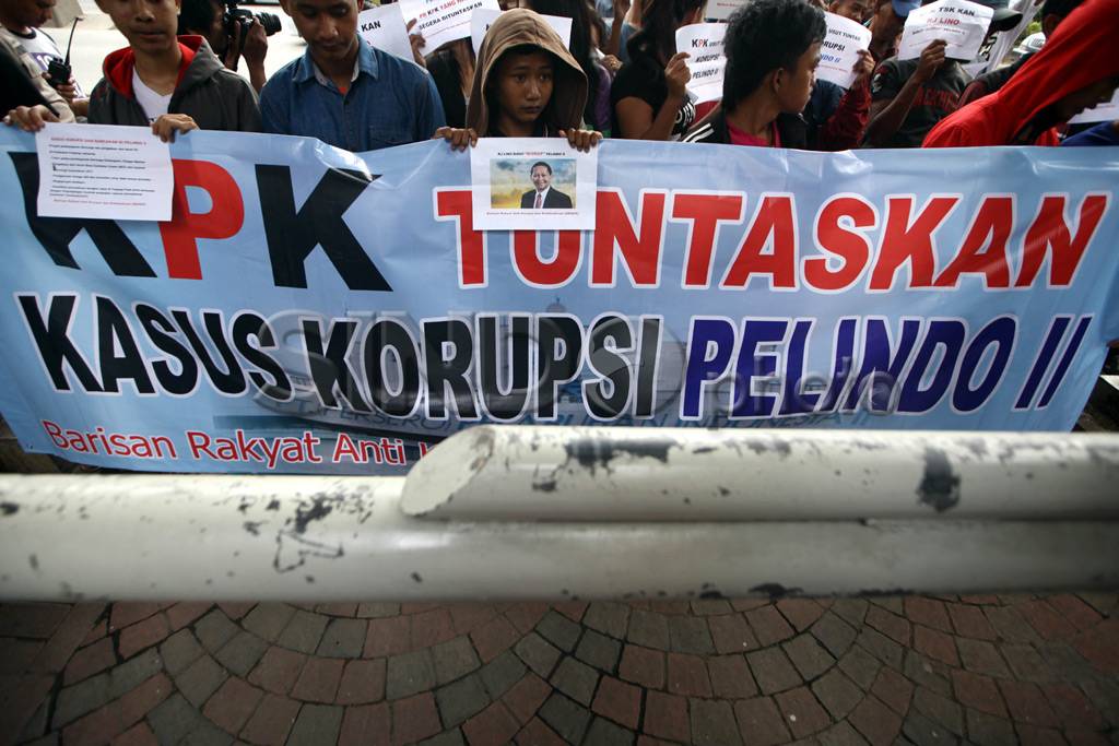Aktivis Tuntut KPK Usut...