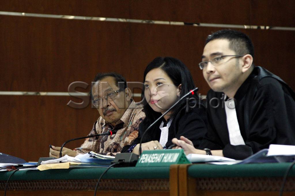 Pengadilan Tipikor Lanjutkan...