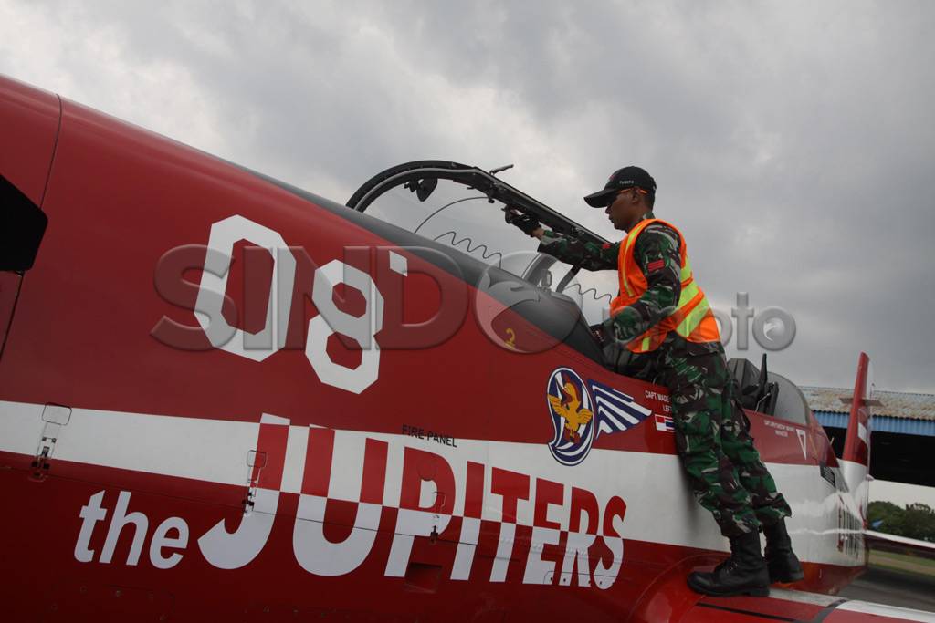 Lincah di Udara, Bintang...