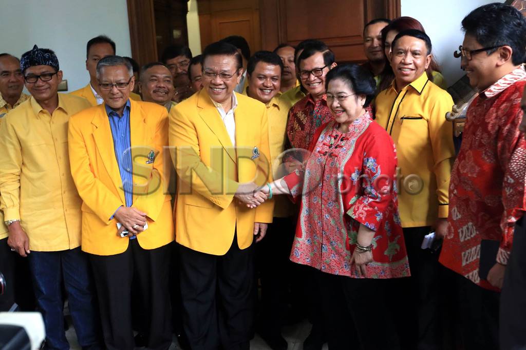 Agung Laksono Cs Temui...